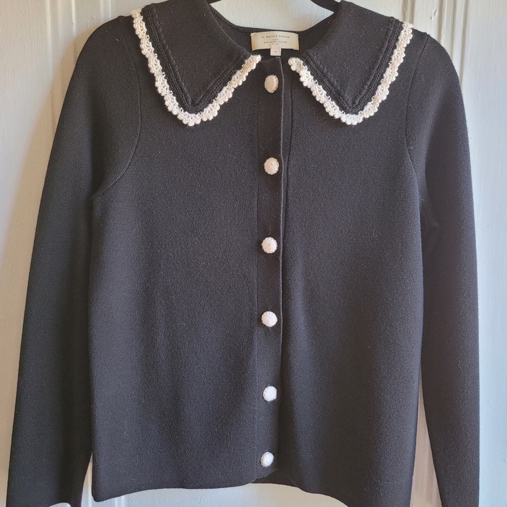 La Maille Sezane

Sezane Merino Wool Crew Neck Sweater w Buttons, Sz S - Picture 4 of 12
